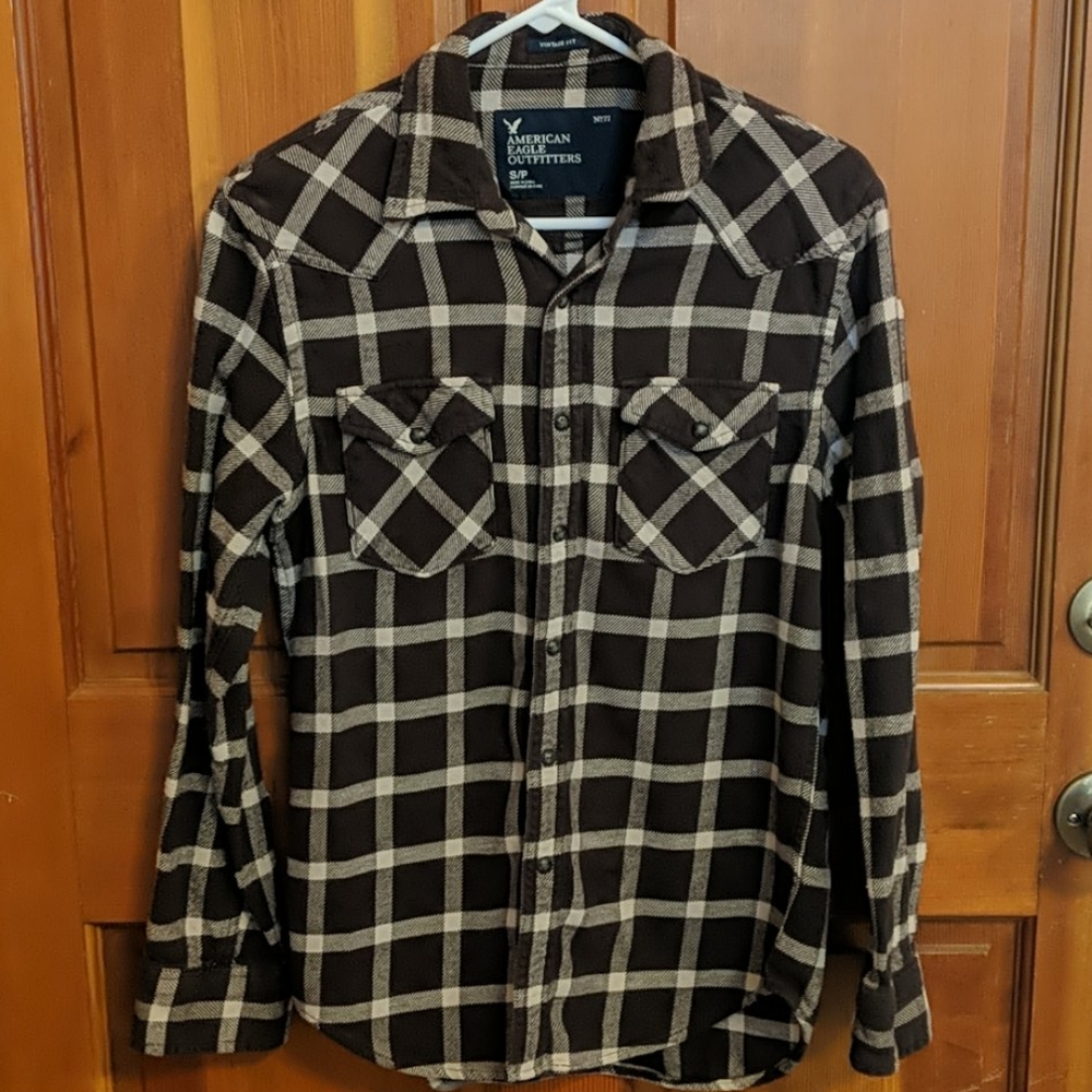 Men's American Eagle Button Down Shirt